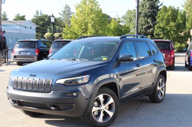 2020 Jeep Cherokee Upland 4x4 #mML085 |  Save $6,304
